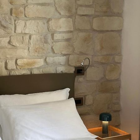 בלבדרה Olivia Rooms Eurialo מראה חיצוני תמונה